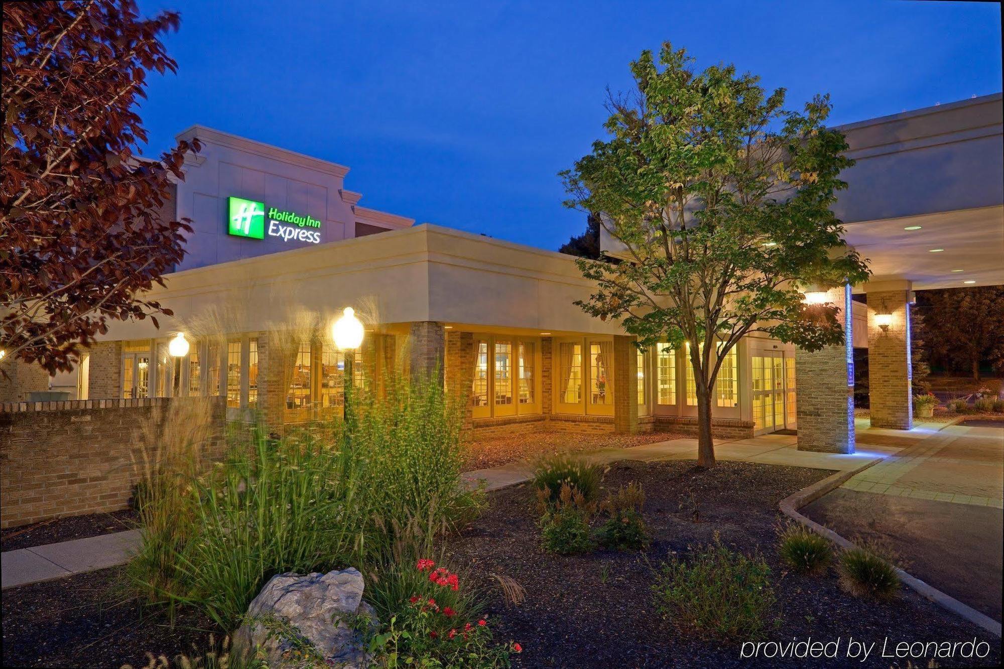 Holiday Inn Express Poughkeepsie By Ihg Dış mekan fotoğraf