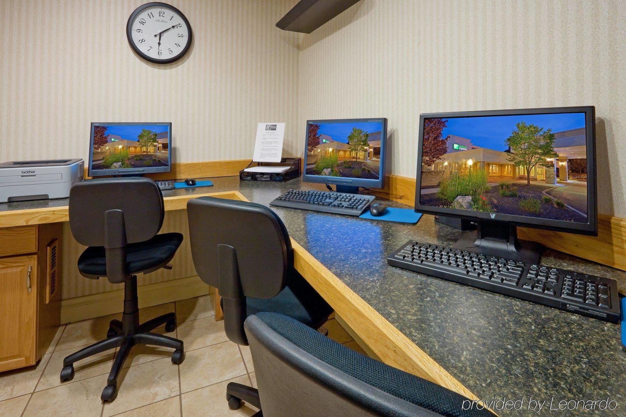 Holiday Inn Express Poughkeepsie By Ihg Dış mekan fotoğraf